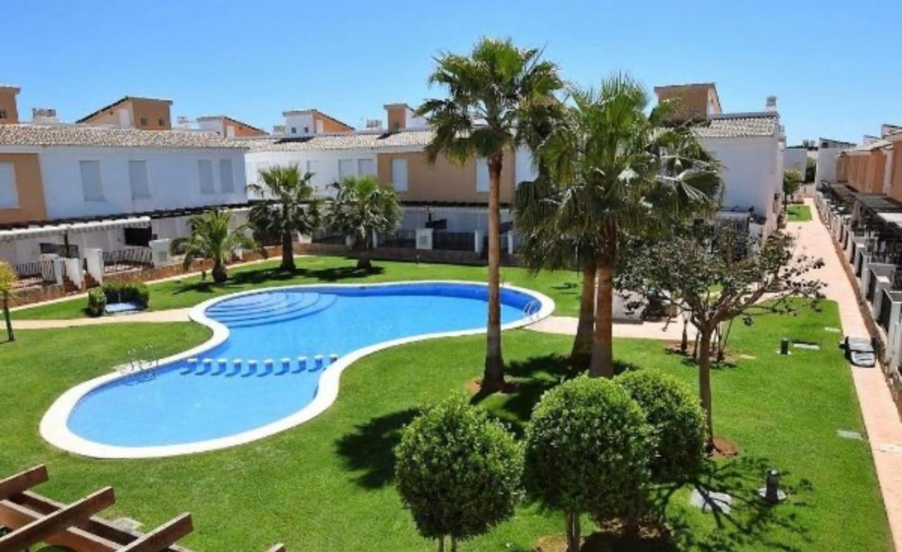 Casa Adosada Con Piscina Y Dos Terrazas Alcossebre Exterior foto